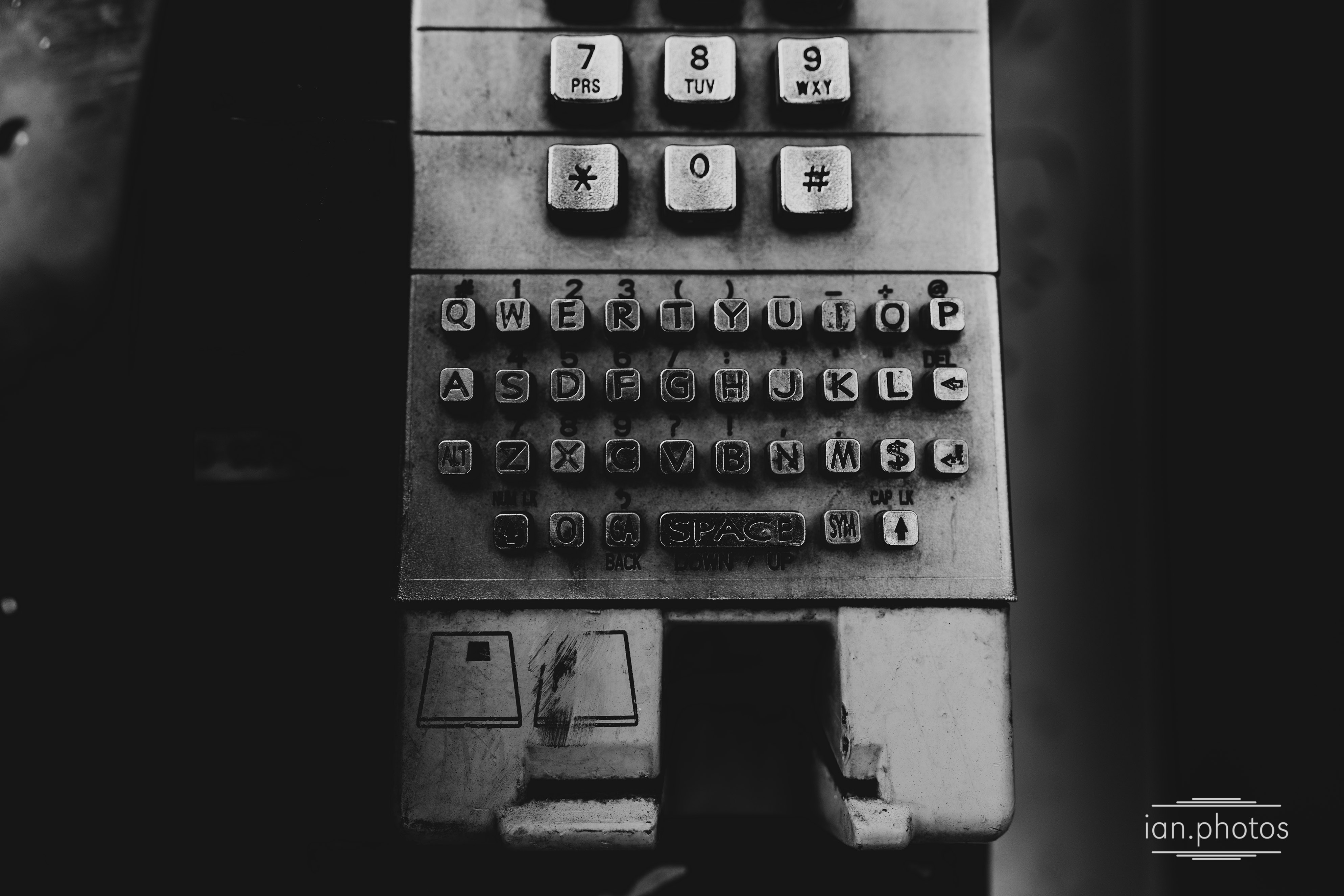 TTY keyboard on a payphone in Toronto